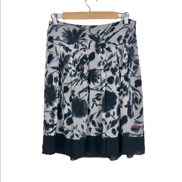 The Limited Silk Floral Skirt Size 4 - Picture 1 of 5